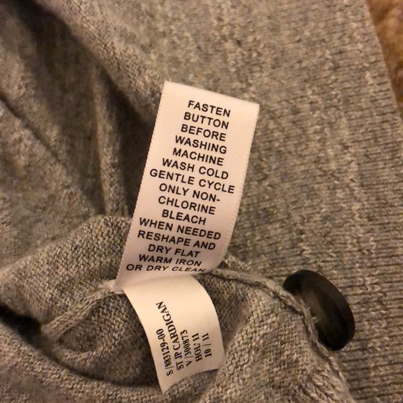 Sweater - Picture 4 of 4